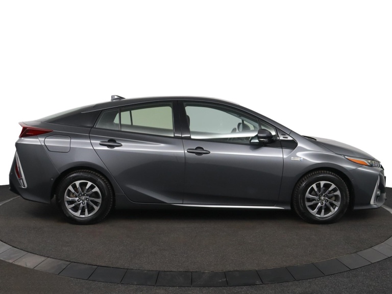 Toyota Prius - 1.8 Plug-in Executive 13
