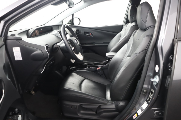 Toyota Prius - 1.8 Plug-in Executive 17