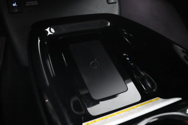 Toyota Prius - 1.8 Plug-in Executive 56