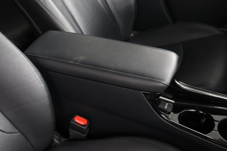 Toyota Prius - 1.8 Plug-in Executive 62