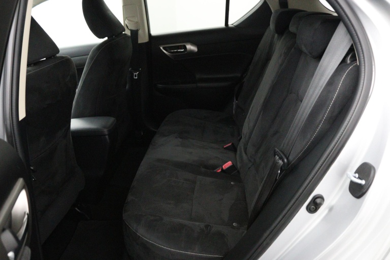 Lexus CT - 200h 25th Edition 18