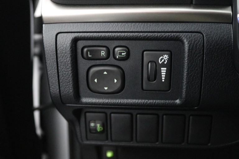 Lexus CT - 200h 25th Edition 29