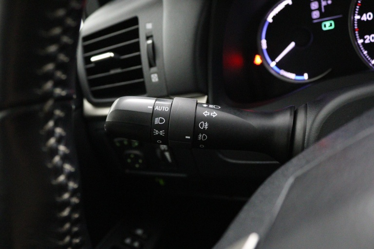 Lexus CT - 200h 25th Edition 30