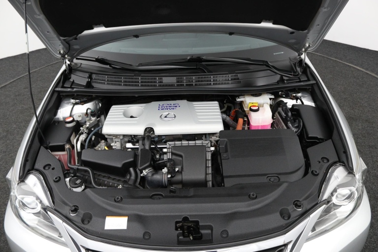 Lexus CT - 200h 25th Edition 34