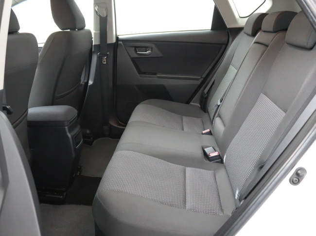 Toyota Auris - 1.8 Hybrid Dynamic