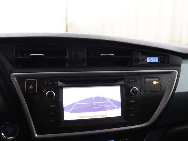 Toyota Auris - 1.8 Hybrid Dynamic