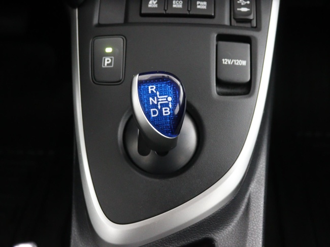 Toyota Auris - 1.8 Hybrid Dynamic