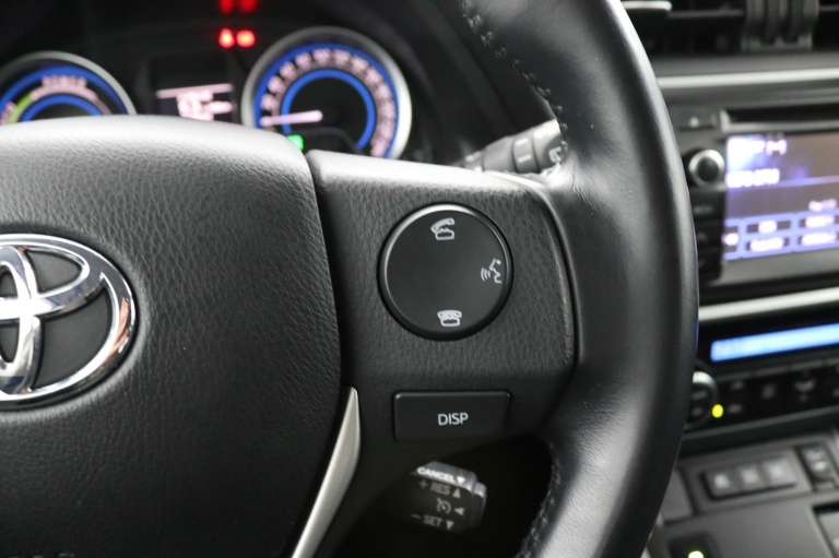Toyota Auris - 1.8 Hybrid Dynamic 20