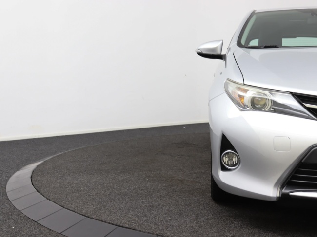 Toyota Auris - 1.8 Hybrid Dynamic