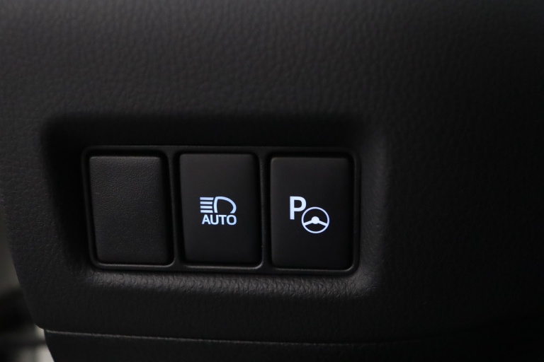 Toyota C-HR - 1.8 Hybrid Style 28