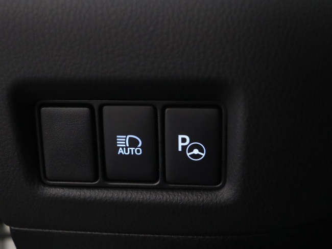 Toyota C-HR - 1.8 Hybrid Style