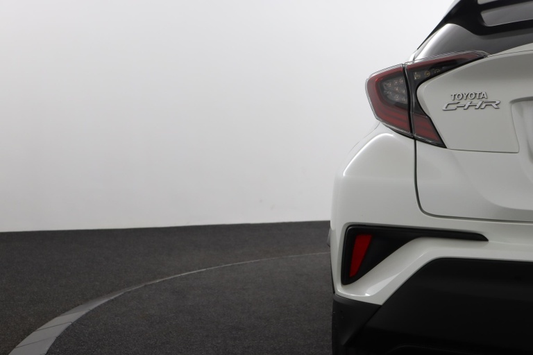 Toyota C-HR - 1.8 Hybrid Style 37