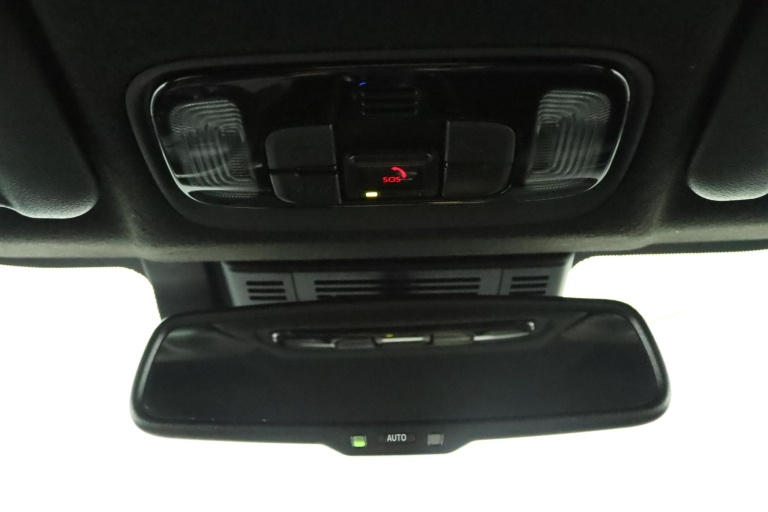 Toyota Yaris - 1.5 Hybrid 130 Executive 33