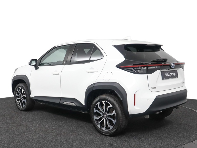 Toyota Yaris Cross - 1.5 Hybrid 115 First Edition 12