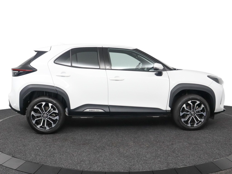 Toyota Yaris Cross - 1.5 Hybrid 115 First Edition 13