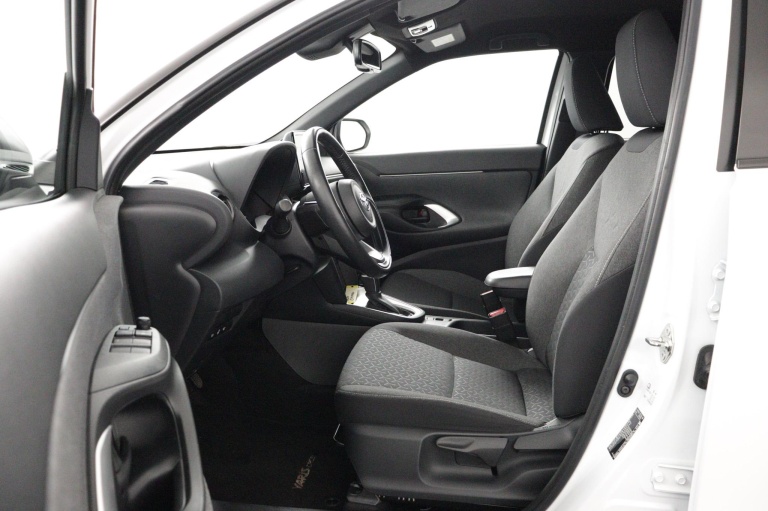 Toyota Yaris Cross - 1.5 Hybrid 115 First Edition 17