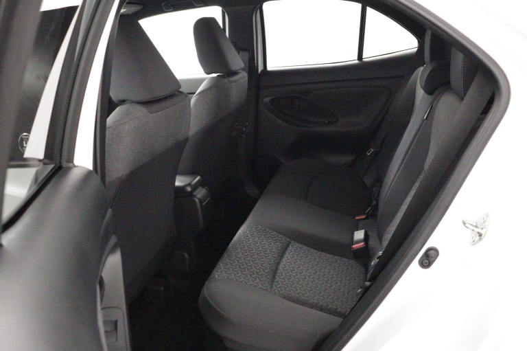 Toyota Yaris Cross - 1.5 Hybrid 115 First Edition 18