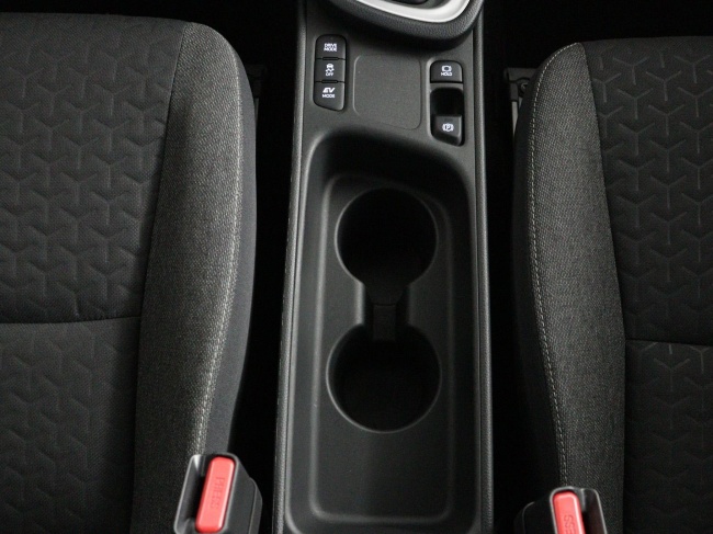 Toyota Yaris Cross - 1.5 Hybrid 115 First Edition