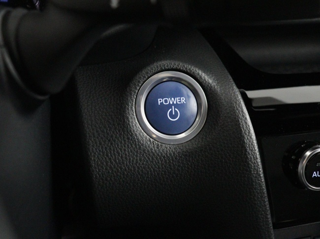 Toyota Yaris Cross - 1.5 Hybrid 115 First Edition