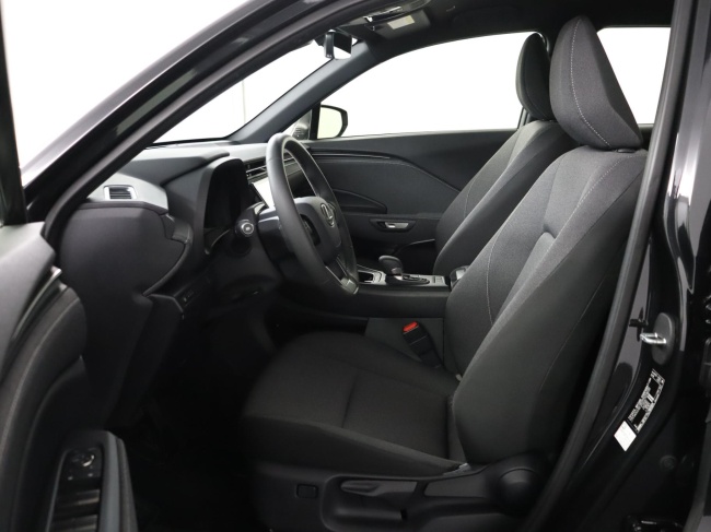 Lexus LBX - Elegant 2WD