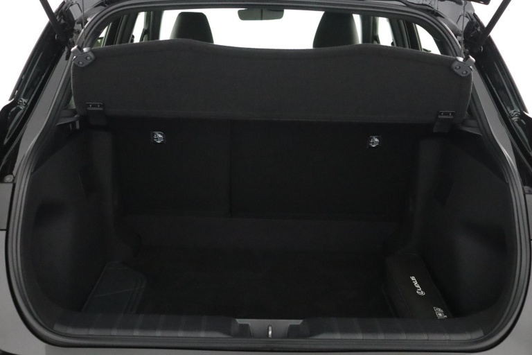 Lexus LBX - Elegant 2WD 22