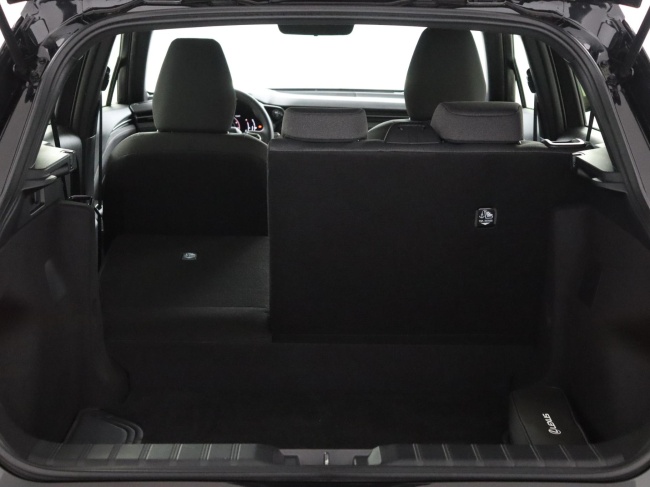 Lexus LBX - Elegant 2WD