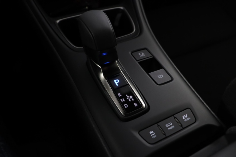 Lexus LBX - Elegant 2WD 25