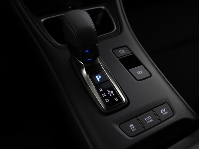 Lexus LBX - Elegant 2WD