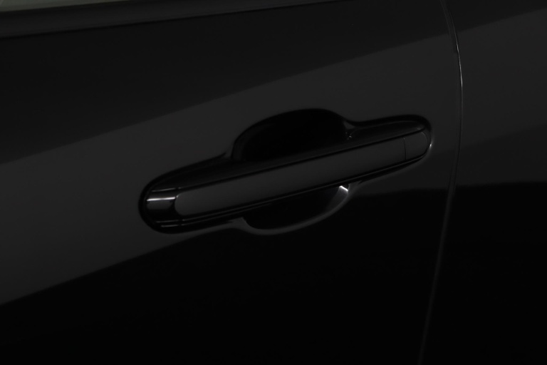 Lexus LBX - Elegant 2WD 33