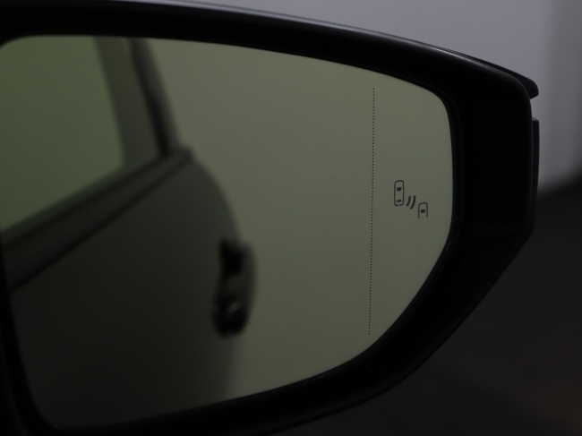 Lexus LBX - Elegant 2WD