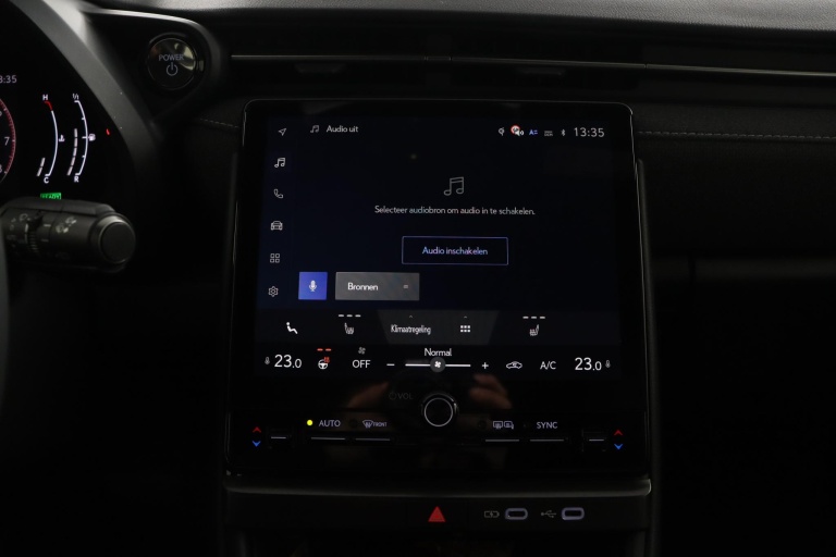 Lexus LBX - Elegant 2WD 41