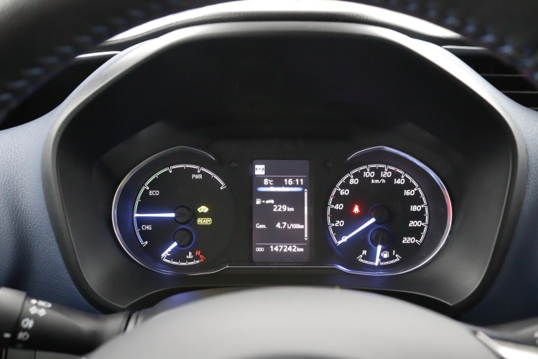 Toyota Yaris - 1.5 Hybrid Bi-Tone 21