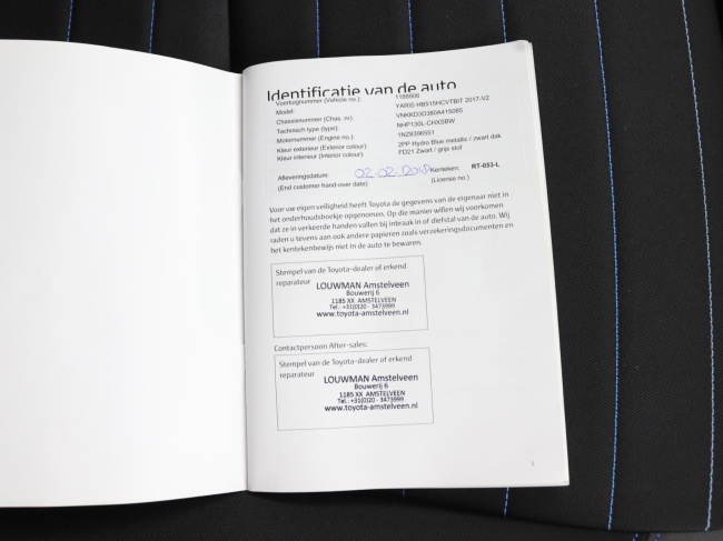 Toyota Yaris - 1.5 Hybrid Bi-Tone