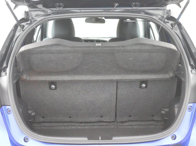 Toyota Yaris - 1.5 Hybrid Bi-Tone