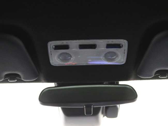 Toyota Yaris - 1.5 Hybrid Bi-Tone