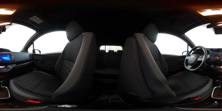 Toyota Yaris - 1.5 Hybrid Bi-Tone 40