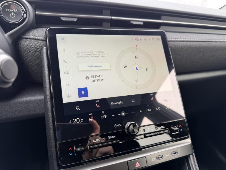 Lexus LBX - Business Line 2WD  12