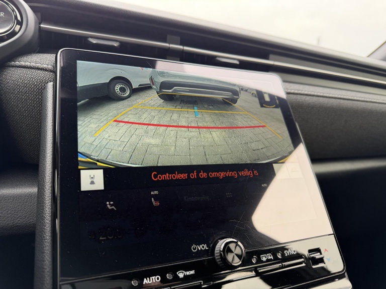 Lexus LBX - Business Line 2WD  13