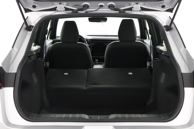 Lexus LBX - Business Line 2WD  28