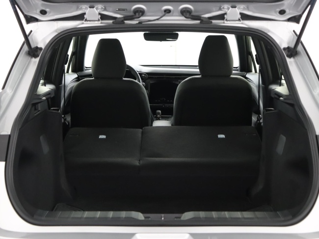 Lexus LBX - Business Line 2WD 