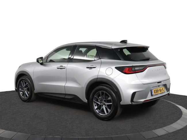 Lexus LBX - Business Line 2WD 