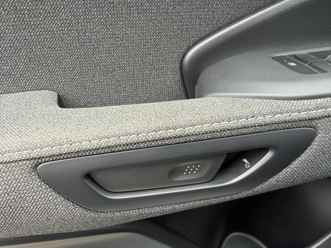 Lexus LBX - Business Line 2WD 