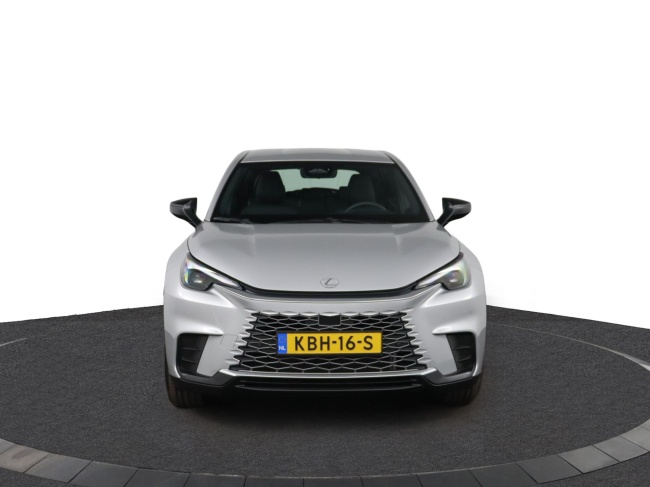 Lexus LBX - Business Line 2WD 