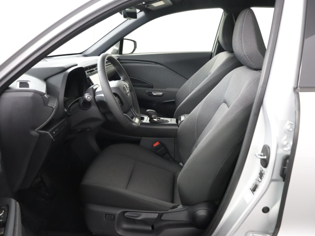 Lexus LBX - Business Line 2WD 