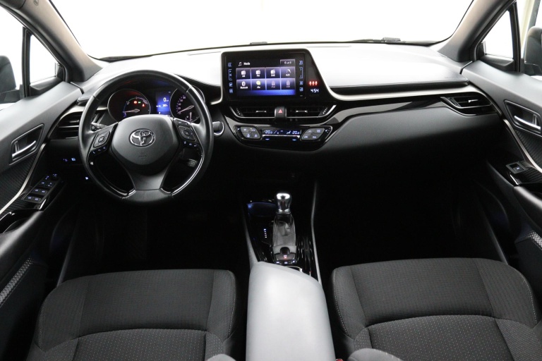 Toyota C-HR - 1.8 Hybrid Dynamic 11