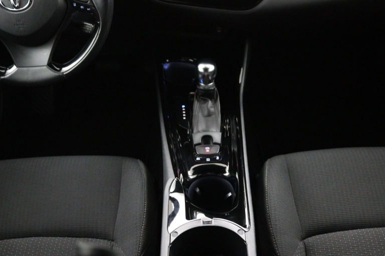 Toyota C-HR - 1.8 Hybrid Dynamic 21
