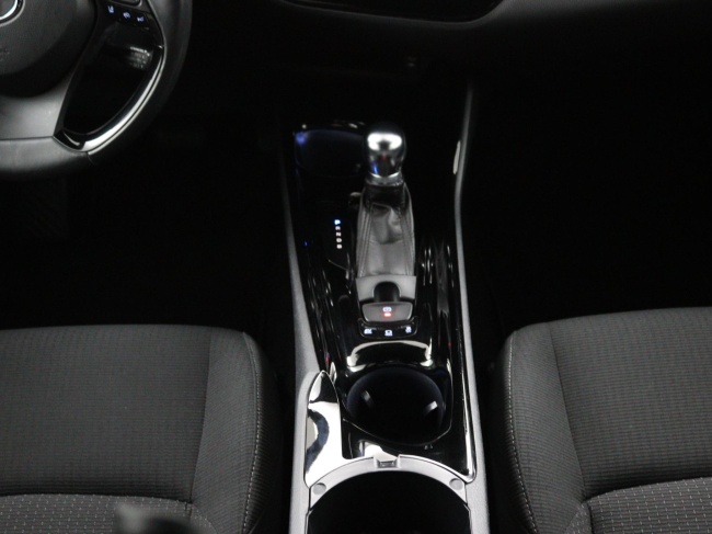 Toyota C-HR - 1.8 Hybrid Dynamic