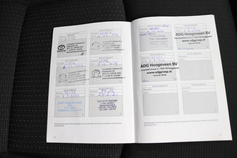 Toyota C-HR - 1.8 Hybrid Dynamic 26