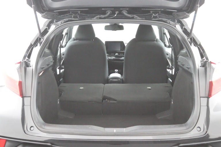 Toyota C-HR - 1.8 Hybrid Dynamic 29