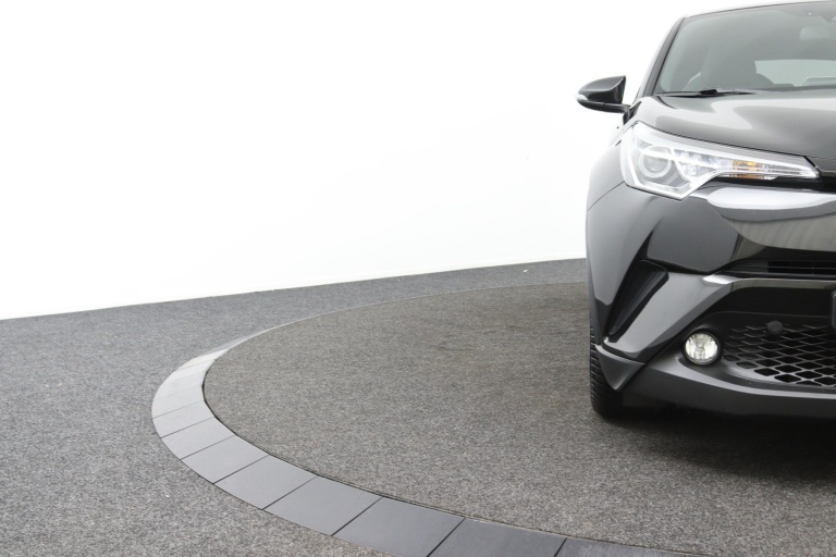 Toyota C-HR - 1.8 Hybrid Dynamic 34